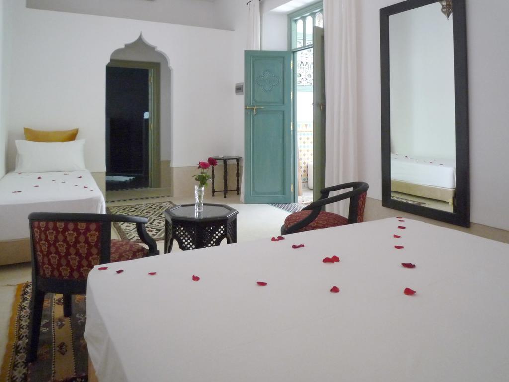 Riad Azahar Marrakesh Luaran gambar
